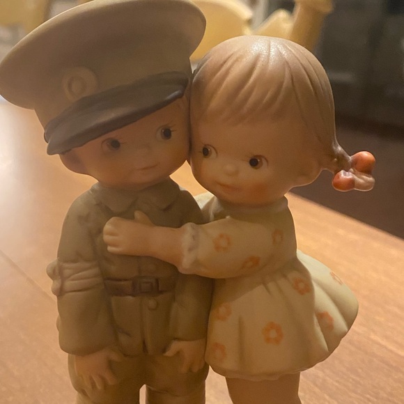 Vintage Enesco Memories of Yesterday - You’ll Always Be My Hero - Picture 2 of 9